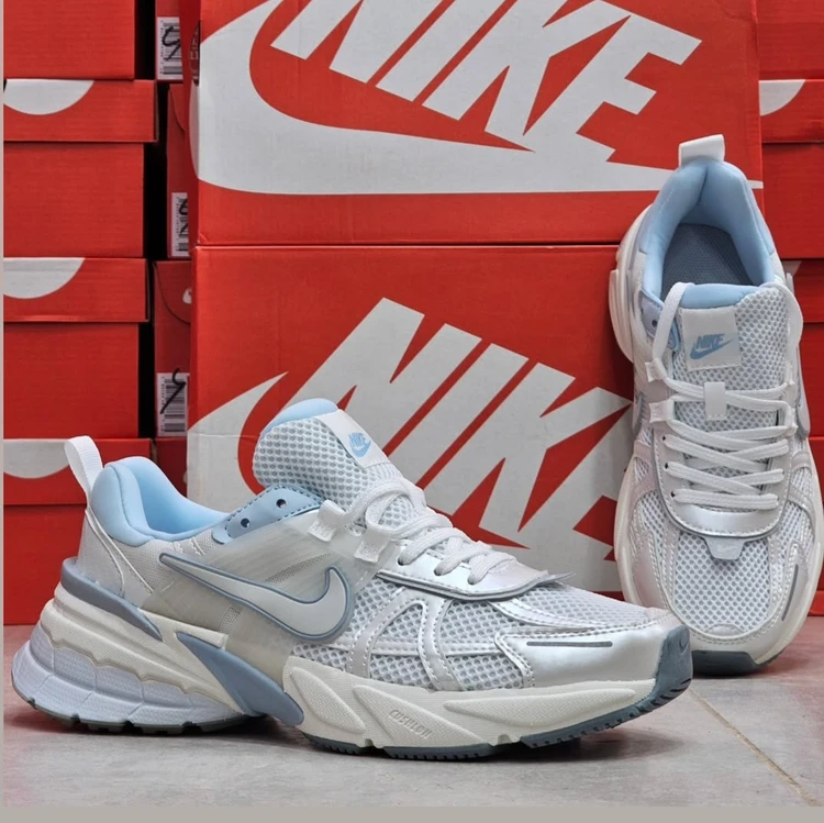 کتونی نایک وی تو کی مسترکوالیتی /سایز 38 الی 45/ست زنانه و مردانه/Nike V2k Run/ فروش عمده و تک