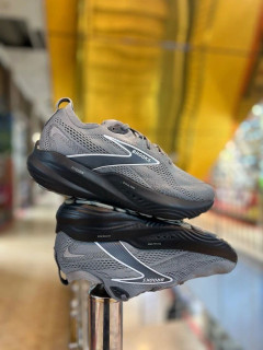کتونی بروکس گلیسرین 21 مسترکوالیتی /Brooks Glycerin 21/سایز 40 تا 45/ فروش عمده و تک
